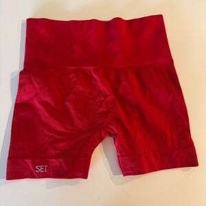 SET Active Sculptflex Shorts Red Medium